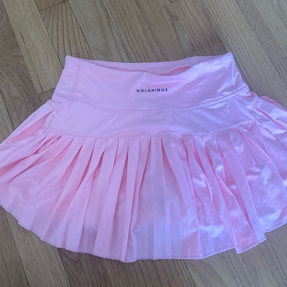 Pink goldhinge skirt